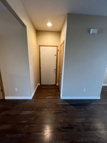 Building Photo - 4408 Appaloosa Ct