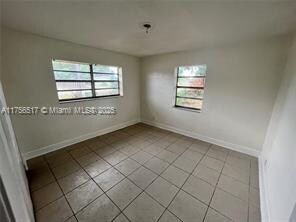 Building Photo - 1212 NW 16th Ct