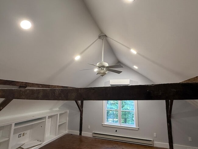 Building Photo - 332 Belden Hill Rd