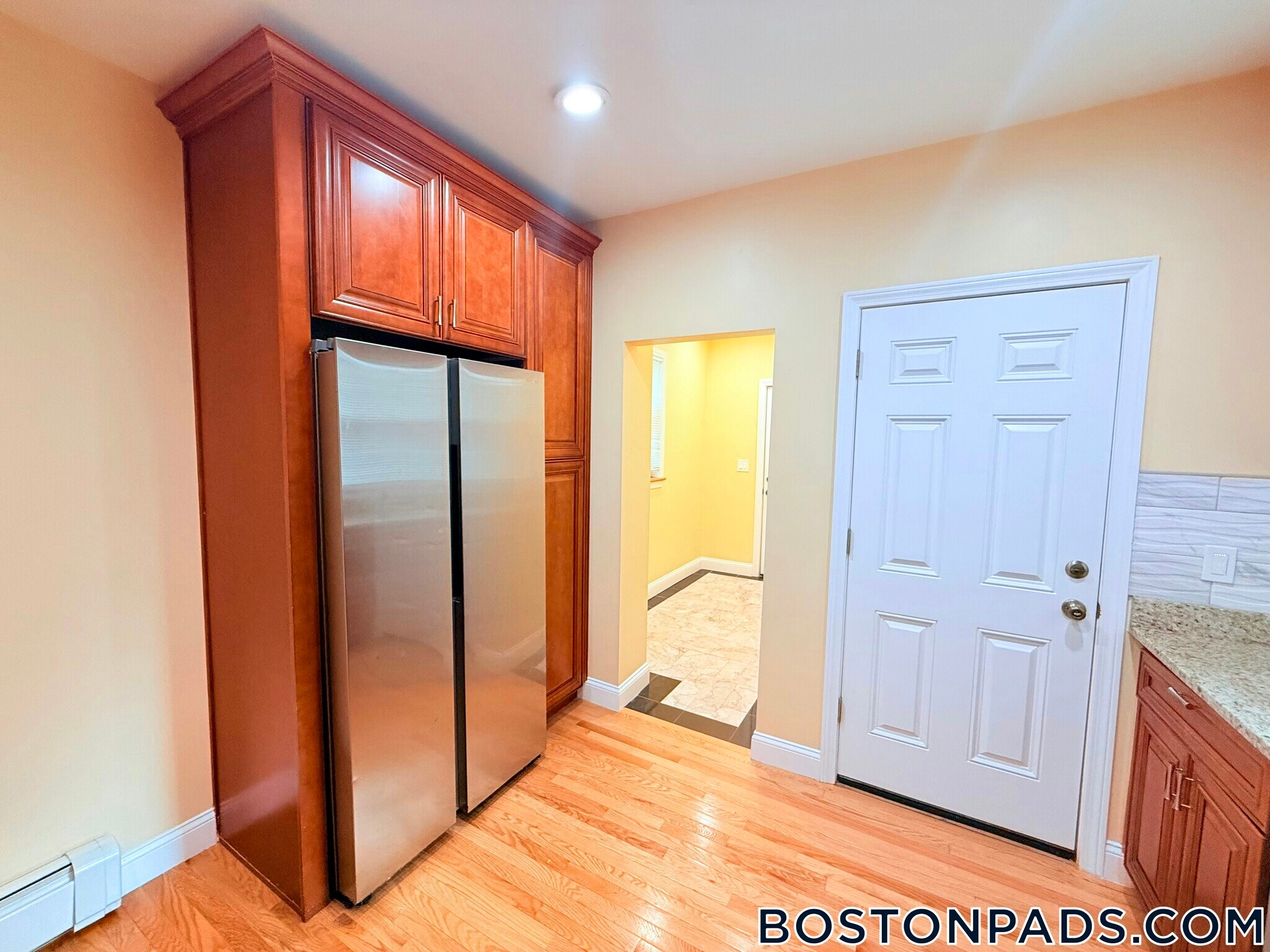 Building Photo - 27 Fessenden St
