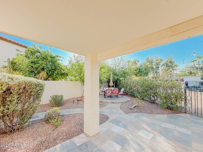 Building Photo - 4834 E Monte Way