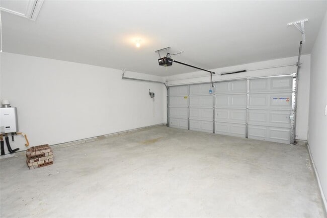 Building Photo - 12218 Deep Strm Ln