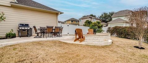 Building Photo - 611 Boca Chica Dr