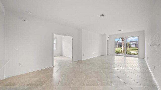 Building Photo - 14951 Anchorage Rd