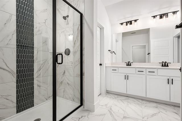 Building Photo - 1232 Arkansas Spgs St