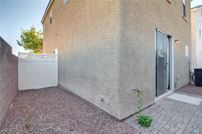 Building Photo - 6158 Adams Bay Ave