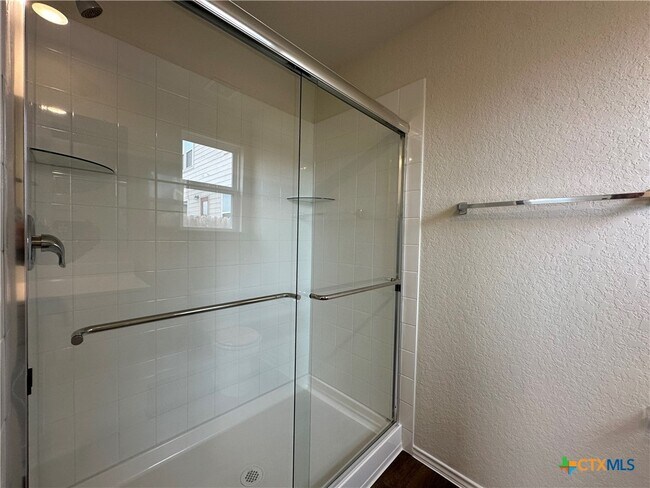 Building Photo - 537 Autumn Blaze