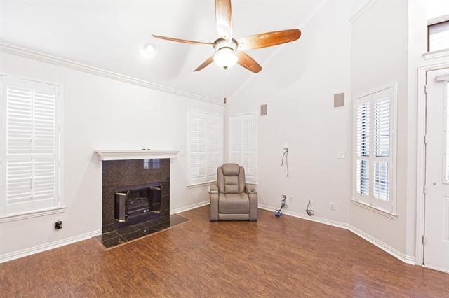Building Photo - 17007 Vinland Dr