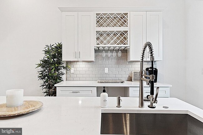 Building Photo - 1524 S 25th St