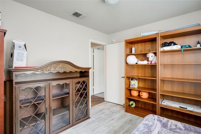 Building Photo - 2408 Elara Dr