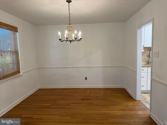 Building Photo - 114 Alders Dr