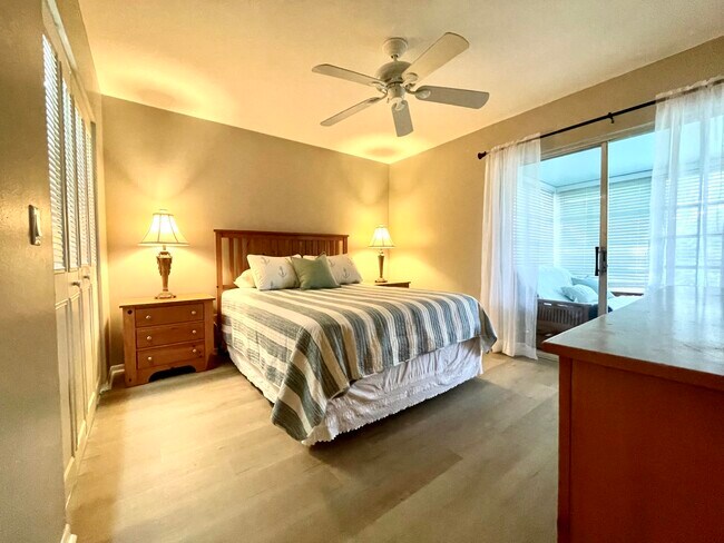 Building Photo - 2929 SE Ocean Blvd