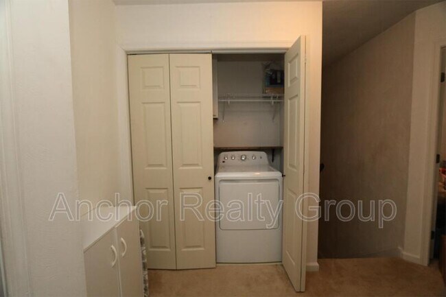 Building Photo - 1618 Kingston Ave