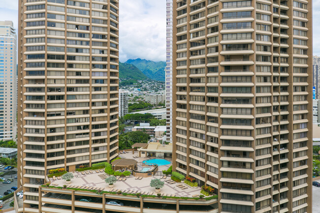 Building Photo - 1778 Ala Moana Blvd