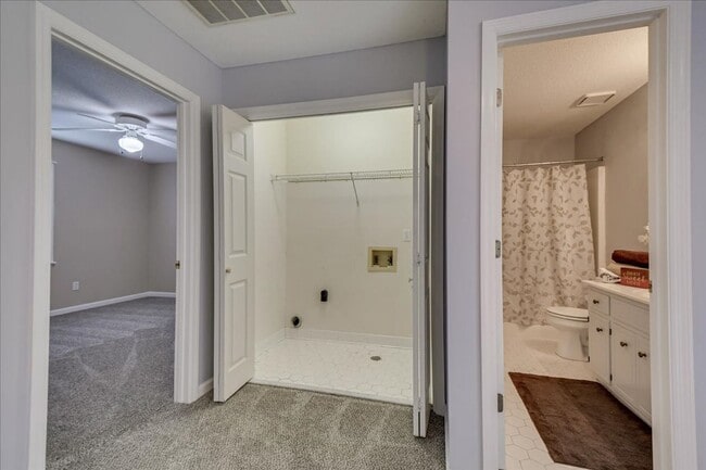 Building Photo - 787 Springbrook Cir