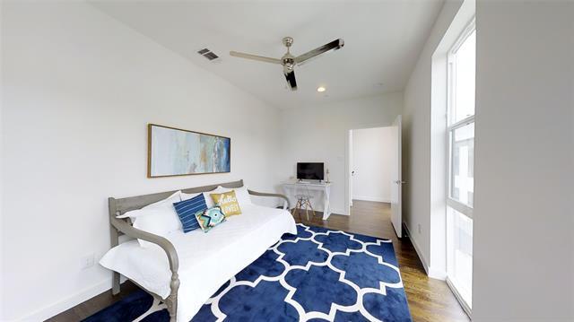 Building Photo - 4905 Live Oak St