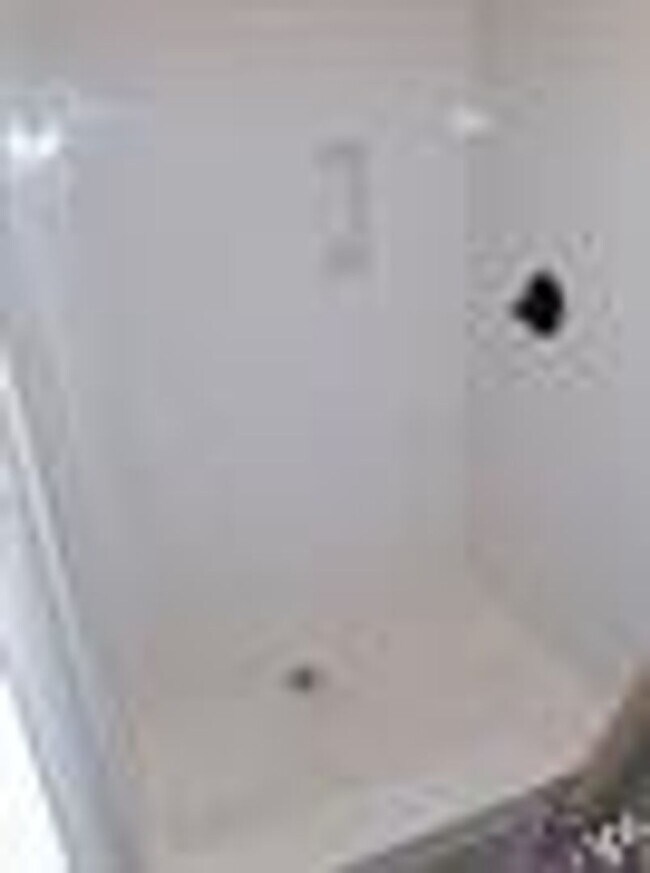 Building Photo - 3715 Winbourne Ave