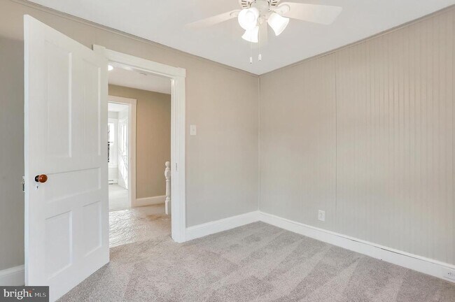 Building Photo - 8964 Anthony Hwy