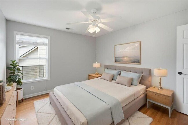 Building Photo - 518 S Fortune Way