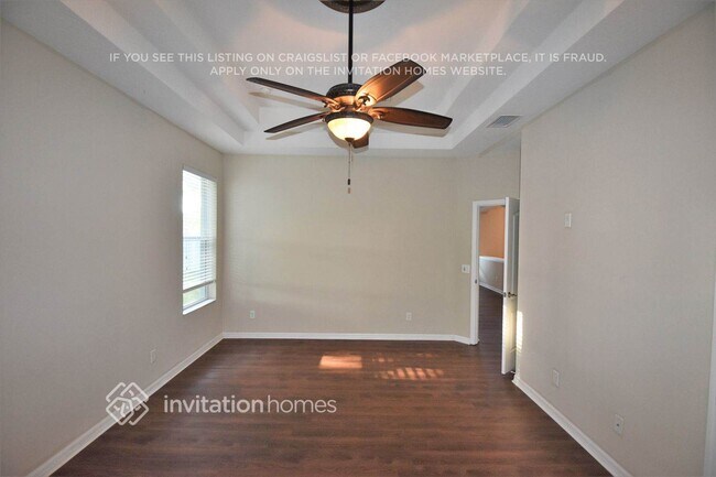 Building Photo - 210 Westchester Hills Ln