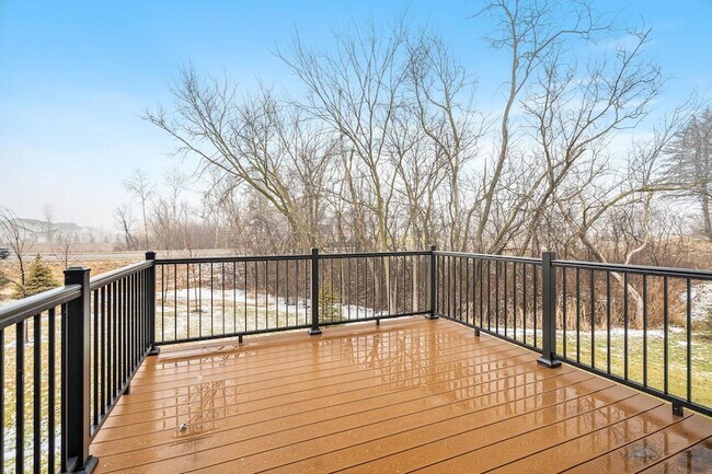 Building Photo - 18700 61st Ave N