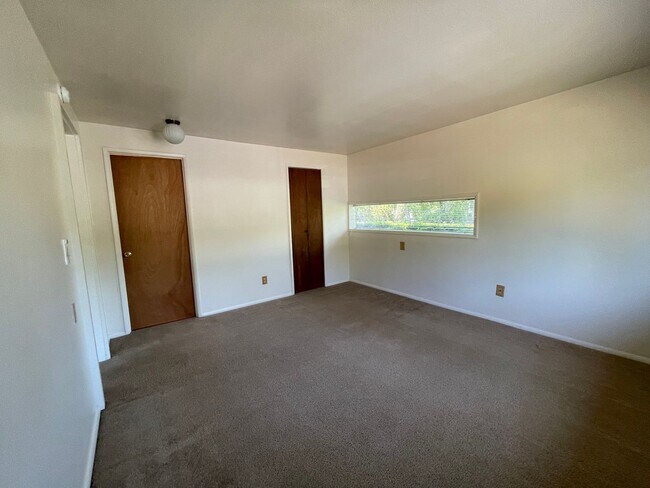 Building Photo - 3220ha