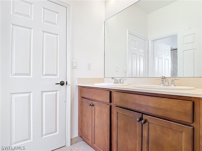 Building Photo - 4790 Corrado Ave