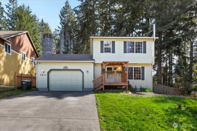 Building Photo - 7923 Incline Ct SE