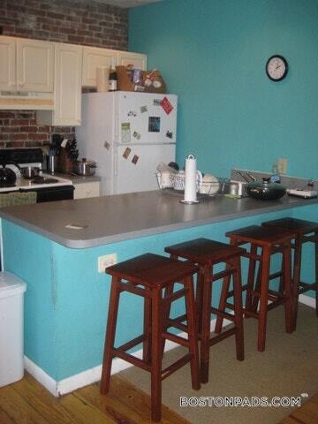 Building Photo - 610 Columbus Ave