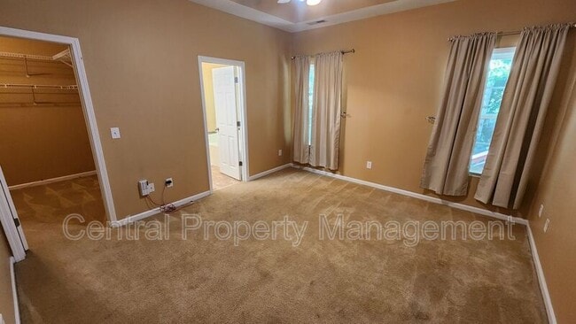 Building Photo - 824 Willet Ct