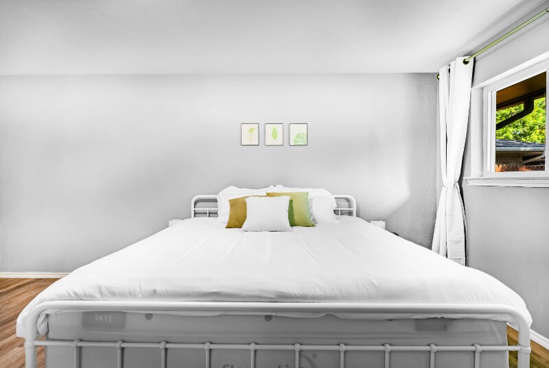 Building Photo - 1614 Woodcrest Ln