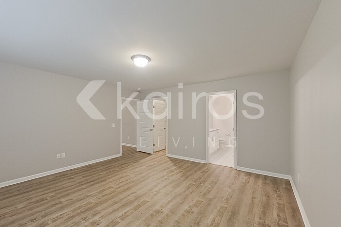 Building Photo - 136 Western Red Cedar Dr