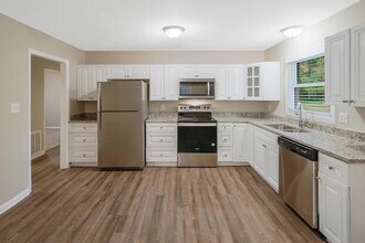 Building Photo - 3917 Amsbury Dr