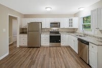 Building Photo - 3917 Amsbury Dr