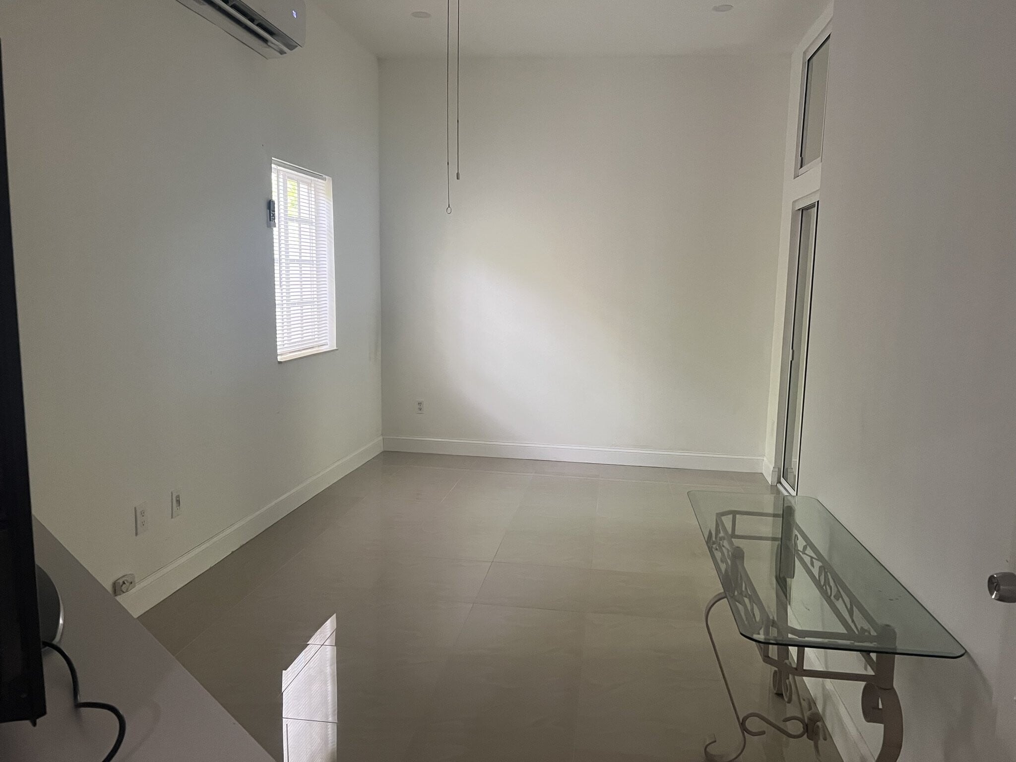 Building Photo - 1412 SW 82nd Ct