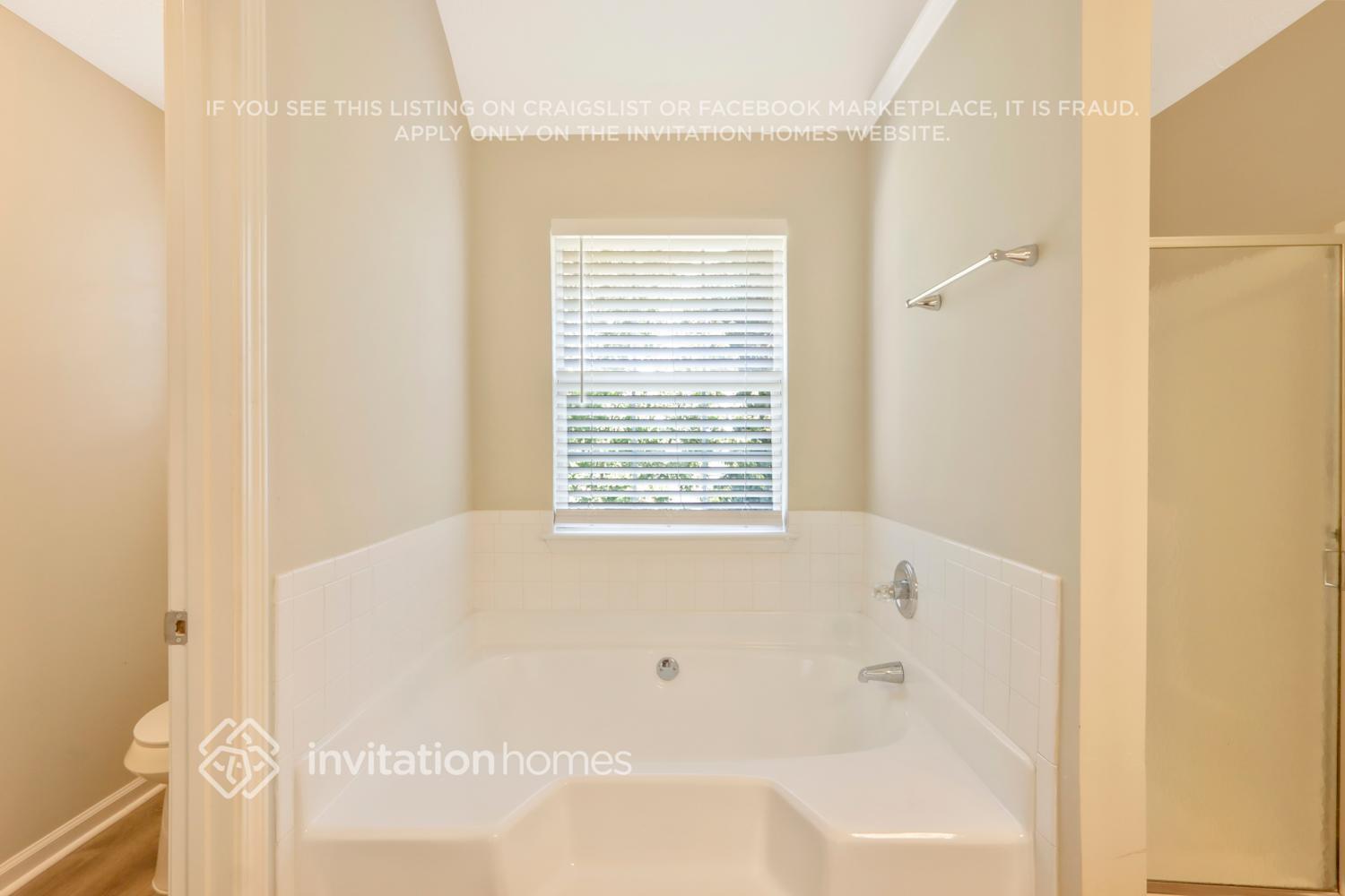 Building Photo - 5618 Wellborn Creek Dr