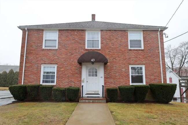 Building Photo - 51 Newton Ave