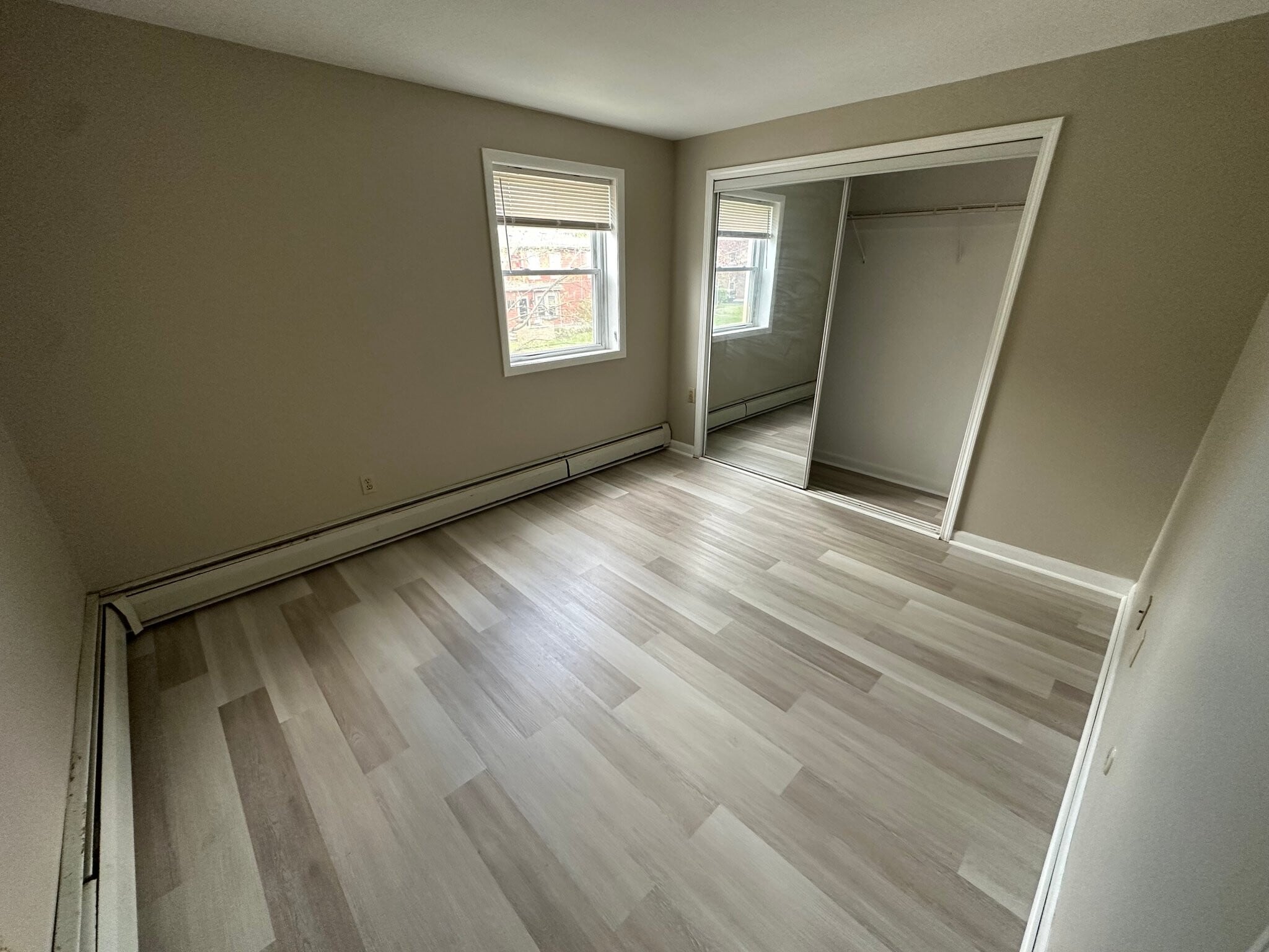 Building Photo - 49 Tappan St