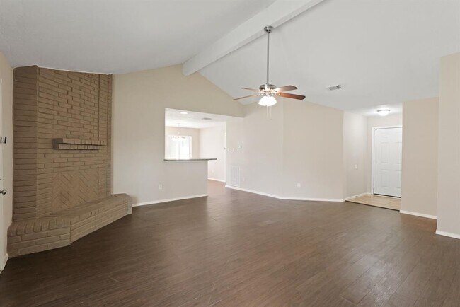 Building Photo - 6934 Renfro Dr