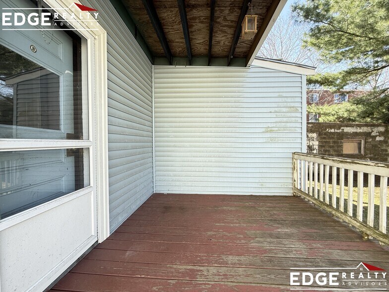 Building Photo - 39 Foster St