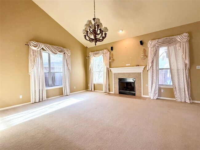 Building Photo - 3916 Bonnie Ln