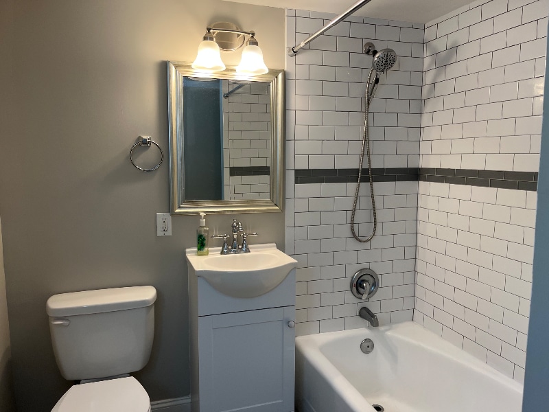 Building Photo - 2310 Wayne Ave