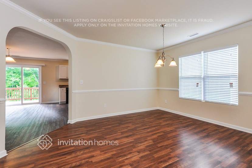 Building Photo - 251 Chadford Pl