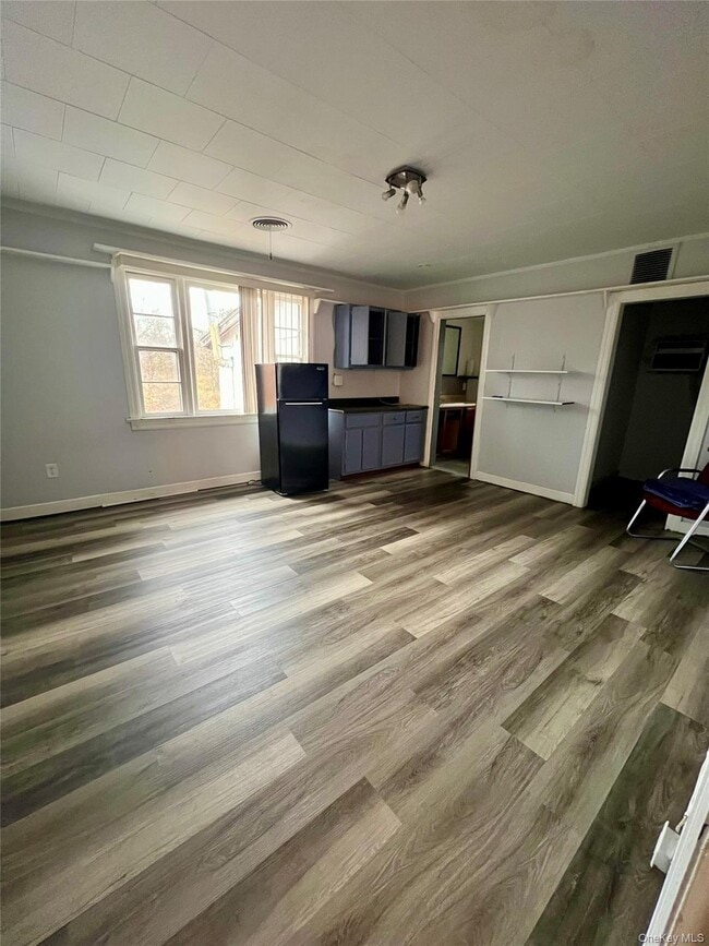 Building Photo - 1612-1616-1616 US-9W