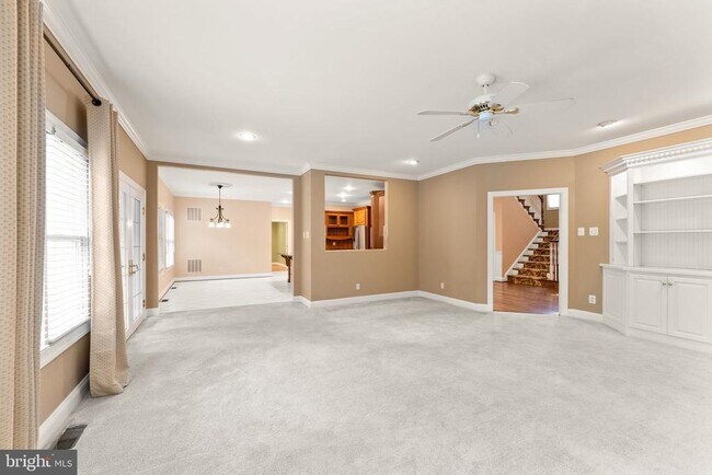 Building Photo - 46448 Montgomery Pl