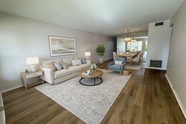 Building Photo - 2040 World Pkwy Blvd