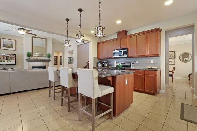 Building Photo - 3525 Rapallo Way