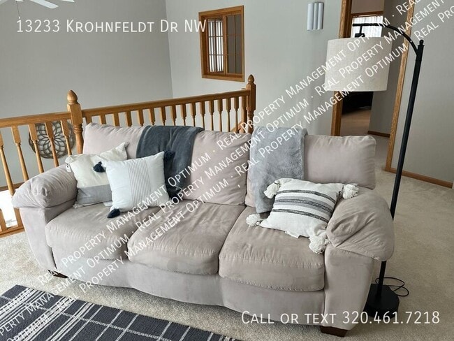 Building Photo - 13233 Krohnfeldt Dr NW