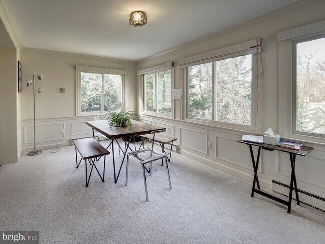 Building Photo - 2242 46th St NW