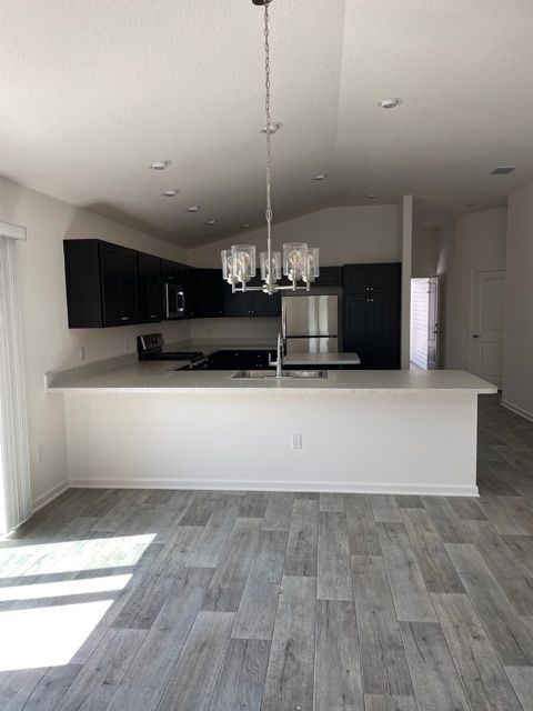 Building Photo - 4793 Pivanka Ave